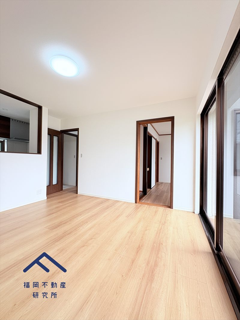 筑紫野市美しが丘南４丁目　戸建ての居間・リビング