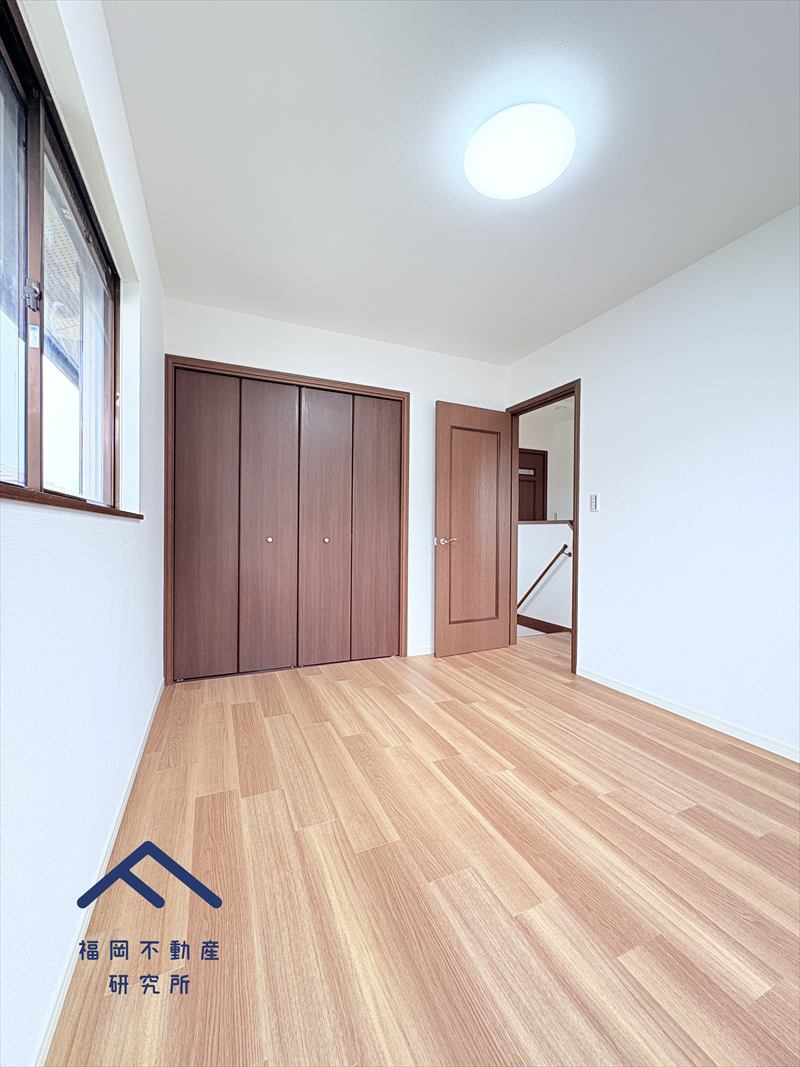 筑紫野市美しが丘南４丁目　戸建ての洋室