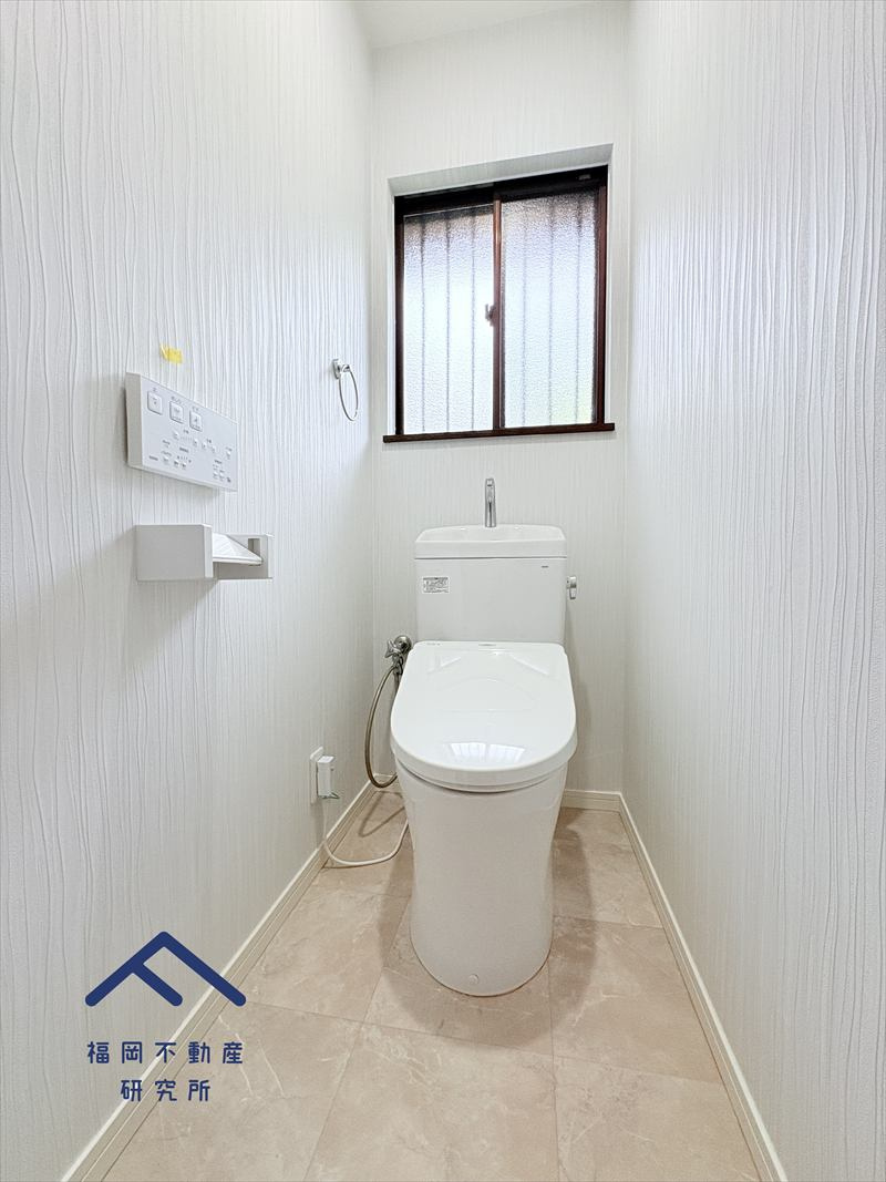 筑紫野市美しが丘南４丁目　戸建てのトイレ