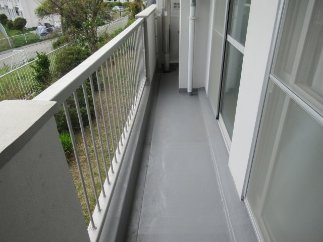 上高丸２ＤＫ健康寿命サポート住宅のバルコニー|開放的で明るい空間を演出してくれるバルコニーです