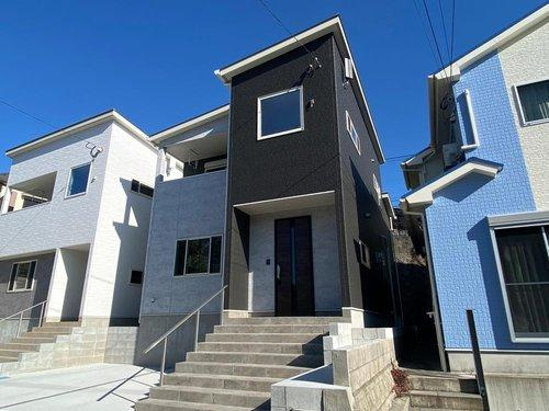 千年1丁目　モデルハウス分譲の外観|千年団地内に4LDK公開中！南西向きで陽当たり良好。