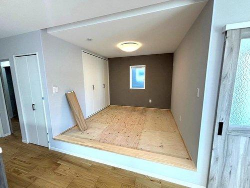 千年1丁目　モデルハウス分譲の和室|お子様の遊びスペースとしてもお使いいただけます。