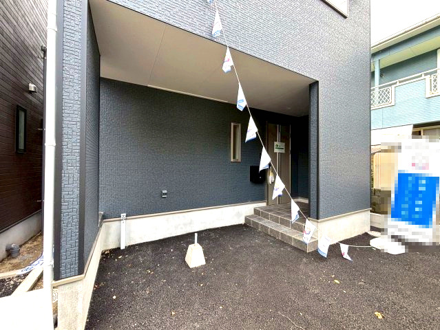 玉里町　新築戸建て①のその他|ガレージには自転車も置けますね。