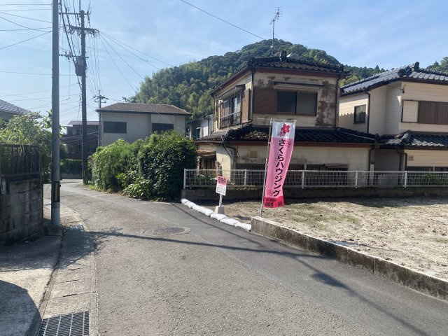 小野2丁目　売地の前面道路含む現地写真|2方道路に面しています。
