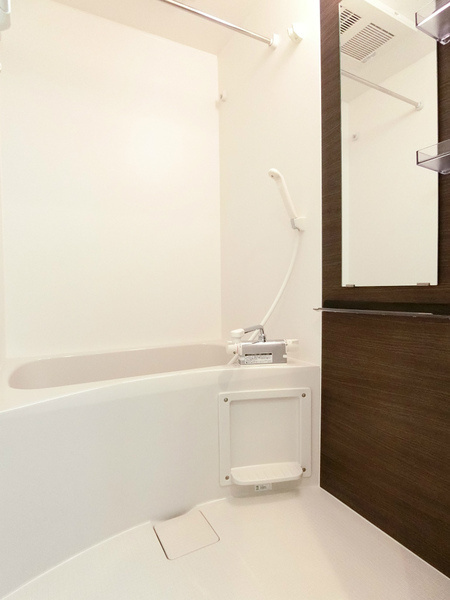 リブリ・ウンレーヴの浴室