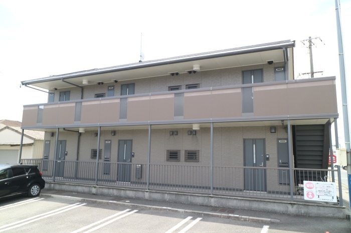 ベルメゾン土山の外観