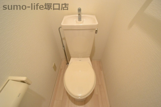 ロワール塚口のトイレ