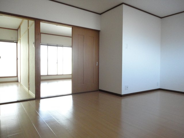 【居間・リビング】 | オークハイツ