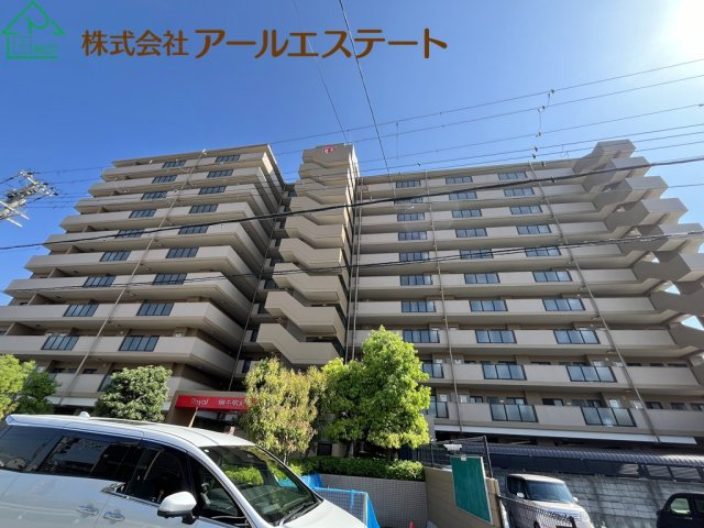 ロワイヤル網干駅前　JR「網干駅」徒歩2分の外観