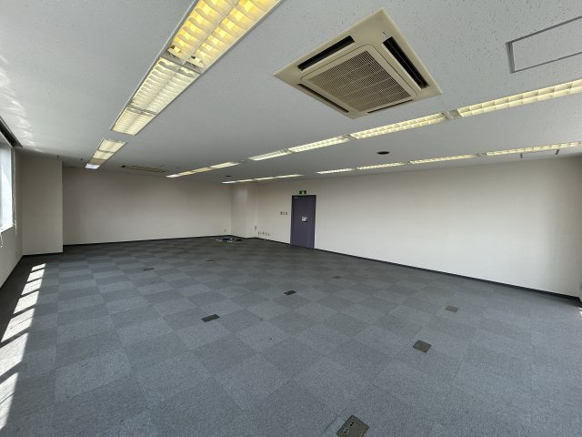 太田コアビルの内装