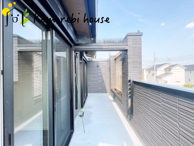 鴻巣市北新宿　中古一戸建てのバルコニー|8/4　撮影済み