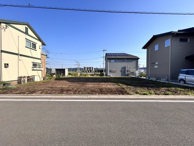 武蔵引田駅区画整理地内　事業用貸地の外観