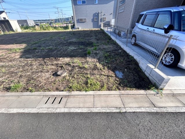 武蔵引田駅区画整理地内　事業用貸地の外観