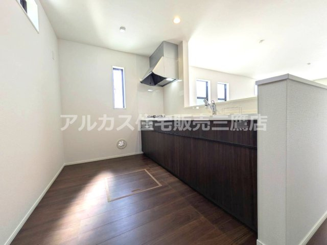 三鷹市上連雀９丁目 新築戸建て 中央線  武蔵境駅のトイレ