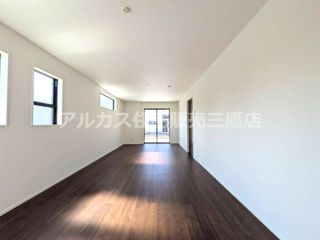 三鷹市上連雀９丁目 新築戸建て 中央線  武蔵境駅の独立洗面台