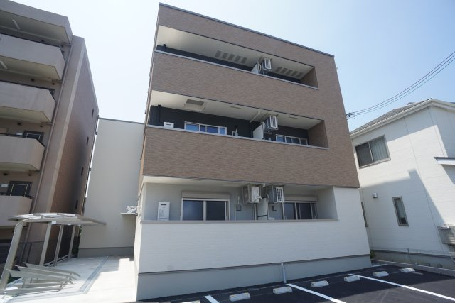 フジパレス宝塚小林Ⅲ番館