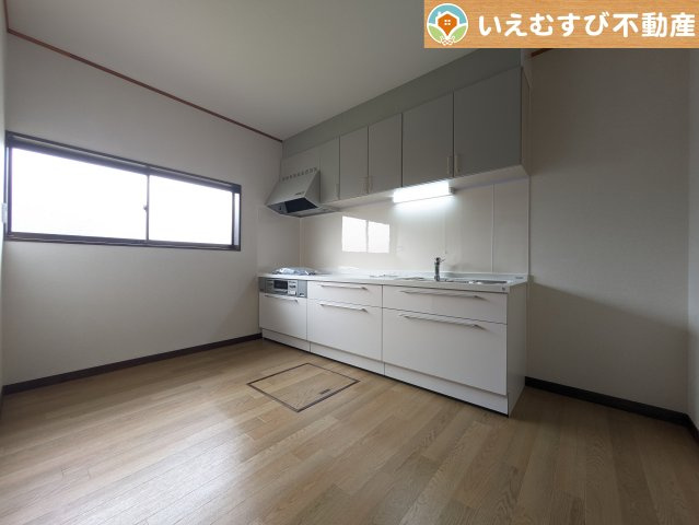 熊谷市広瀬　中古戸建のキッチン