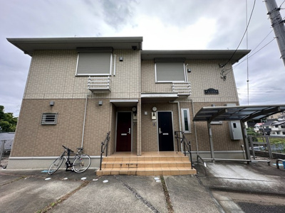 【外観】 | グリーンベル | ワンちゃんOK！小田急多摩線「栗平」駅まで徒歩9分の好立地！人気のテラスハウスです☆通勤通学はもちろん、お買い物やお出かけにもGood☆