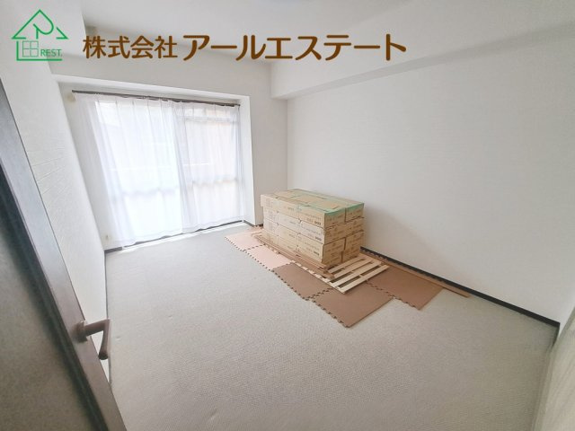 ライオンズマンション姫路平野町の洋室