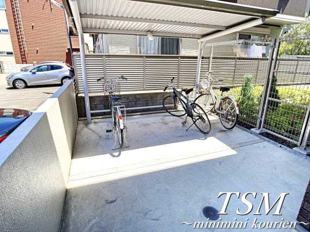 シャンリーのその他共用部分|敷地内駐輪場