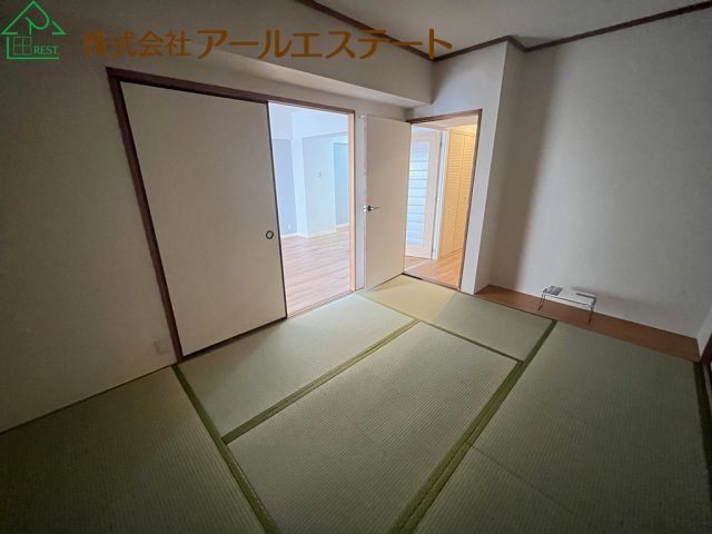 第五恵美酒マンション　　山陽電鉄「亀山駅」徒歩8分の和室