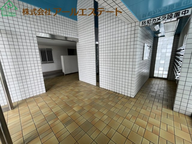 第五恵美酒マンション　　山陽電鉄「亀山駅」徒歩8分のエントランス