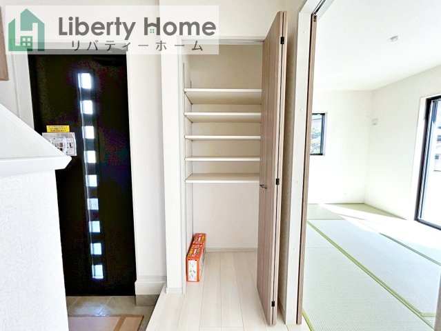 笠間市市野谷24-P1　新築戸建の収納