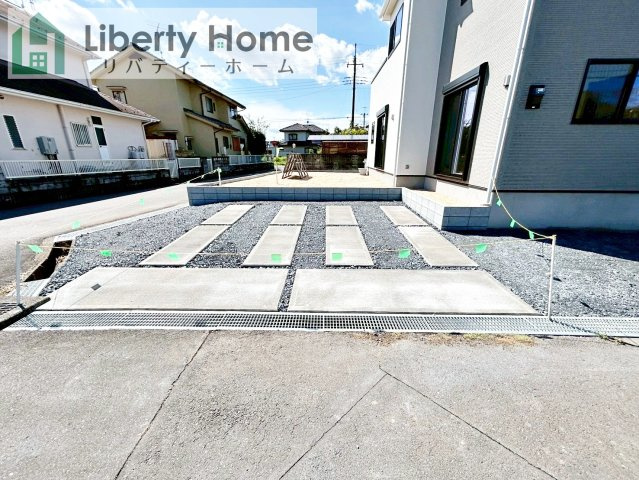 笠間市市野谷24-P1　新築戸建の駐車場