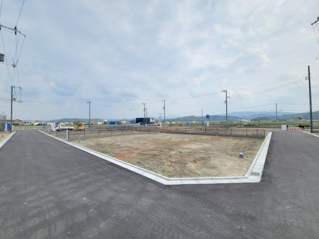ライフフィールド三田小学校前の外観