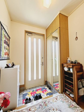 神戸市北区藤原台北町４丁目の中古一戸建の玄関|■玄関■シューズボックス