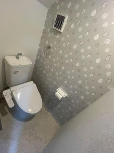 大阪市西成区千本北1丁目　収益アパート　2025年3月築　民泊可能のトイレ