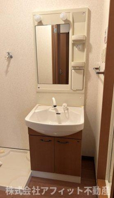 【洗面所】 | コンフォール | 洗髪洗面化粧台