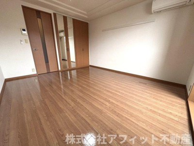 【寝室】 | コンフォール | 洋室9.1帖