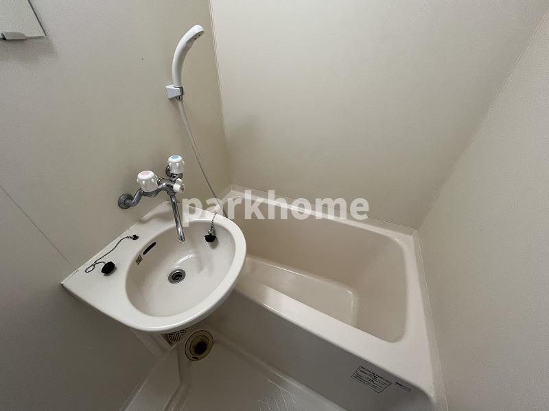 グランドハイツの浴室