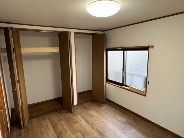 中古戸建　須賀川市並木町　4LDKの洋室