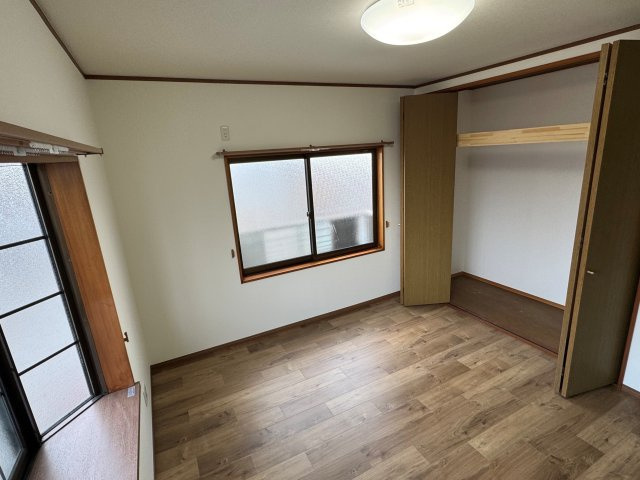 中古戸建　須賀川市並木町　4LDKの洋室