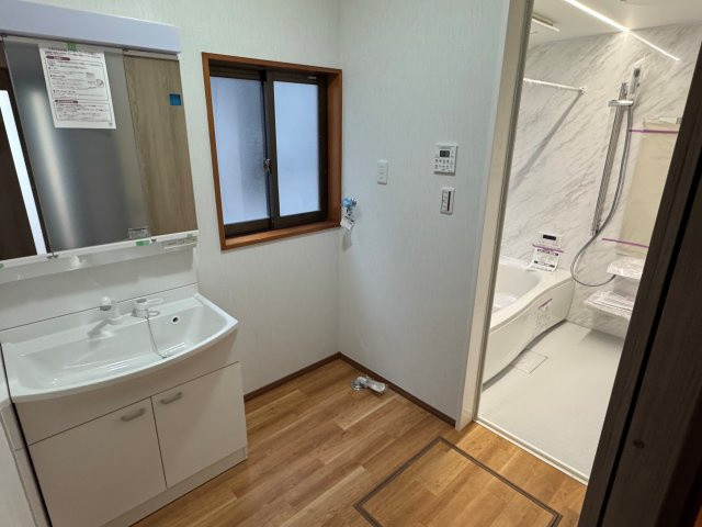 中古戸建　須賀川市並木町　4LDKの独立洗面台