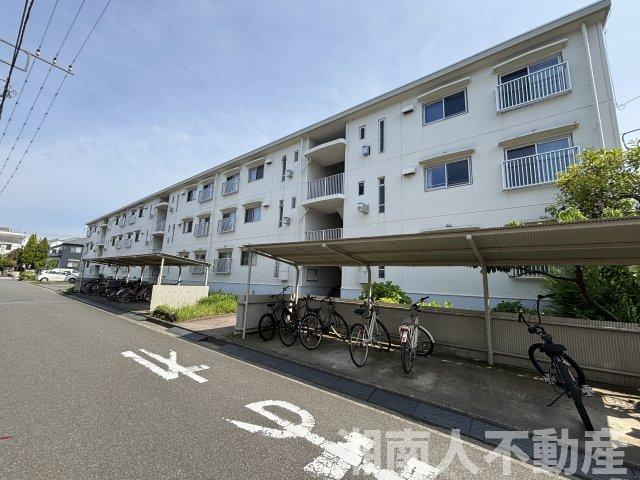 茅ヶ崎海岸松が丘ハイツJ棟２０６の外観|物件の外観です