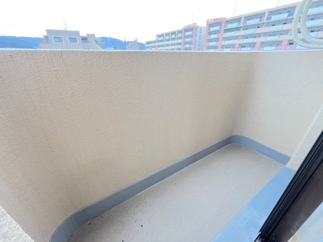 アンピールやよい坂のバルコニー