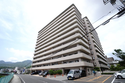 【外観】 | 【ハイブランドリノベ】ファミール廿日市ウエステージ | 現地（2025年5月22日13：00頃）撮影