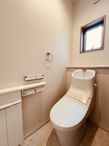 “堅実な湘南ライフ”にちょうどいい戸建のトイレ