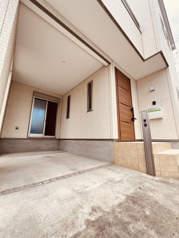 “堅実な湘南ライフ”にちょうどいい戸建の駐車場