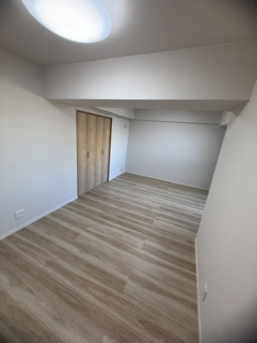 【洋室】コアマンションマキシム京町台 