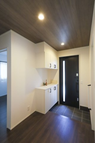 【居間・リビング】の画像