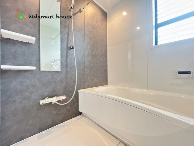 北区日進町③　新築未入居住宅　01の浴室