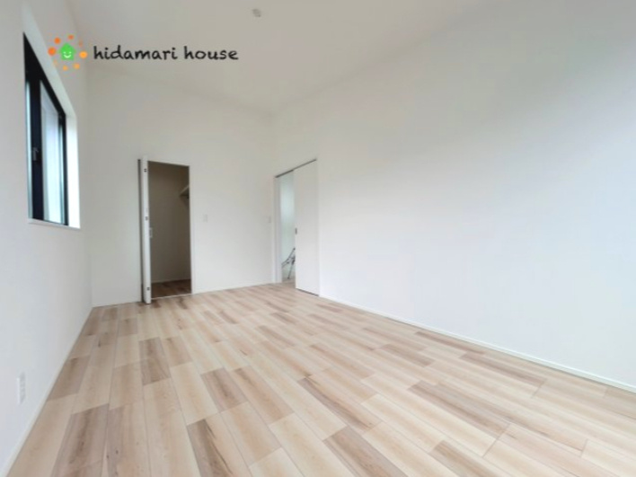 北区日進町③　新築未入居住宅　01の内装