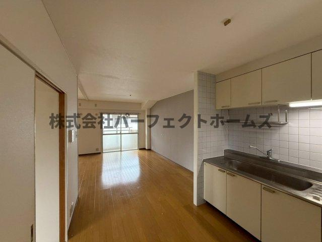 Belong枚方東1番館のキッチン|使いやすいキッチンです
