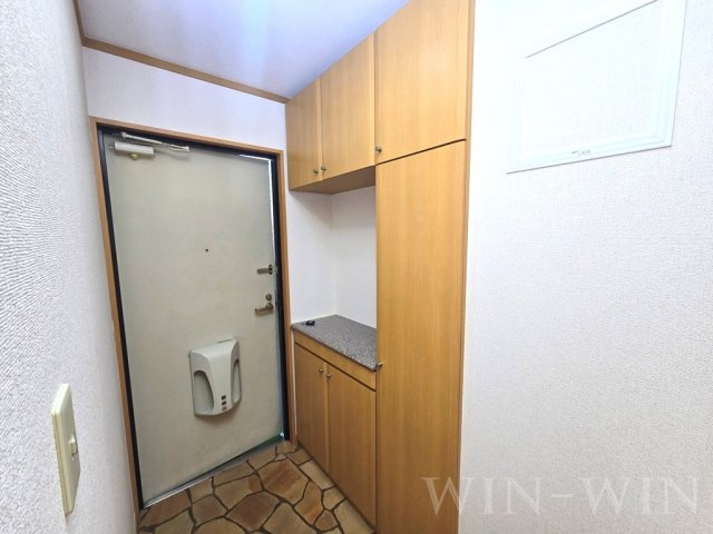 キャッスル本郷の玄関