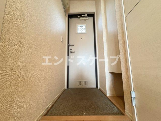 サンブリエの玄関|高崎、前橋のお部屋探しはエンドスケープまで！お客様の理想お聞かせ下さい♪