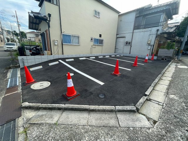 高倉台2丁土地の周辺